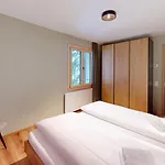 With Fireplace & Mountain View Apartamento *