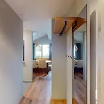 With Fireplace & Mountain View Apartamento