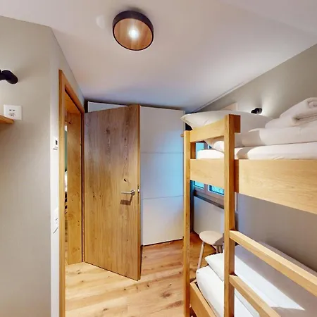 Briza Fuer 6 Personen Haus Barlangia - Lenzerheide *