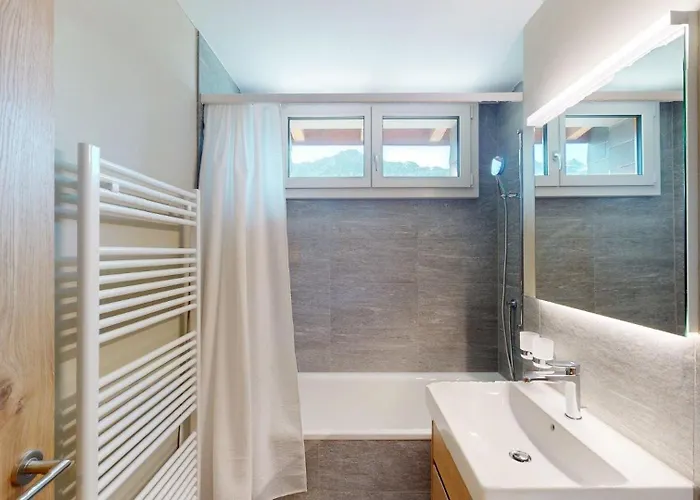 Briza Fuer 6 Personen Haus Barlangia - Lenzerheide Appartement *