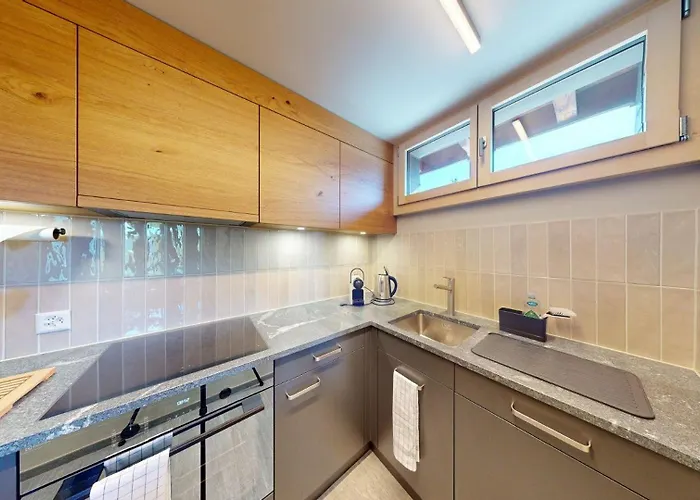 Briza Fuer 6 Personen Haus Barlangia - Lenzerheide Appartement *